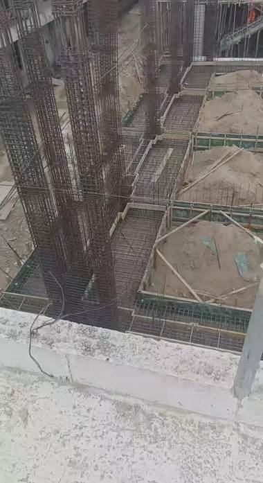 Encofrado, acero de refuerzo y vaciado de concreto — obra ejecutada por Conjorsac