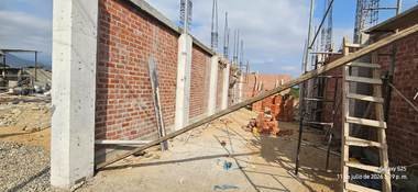 Encofrado, acero de refuerzo y vaciado de concreto — obra ejecutada por Conjorsac