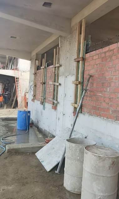 Muros de ladrillo y obra gris — obra ejecutada por Conjorsac