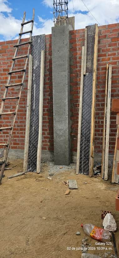 Muros de ladrillo y obra gris — obra ejecutada por Conjorsac